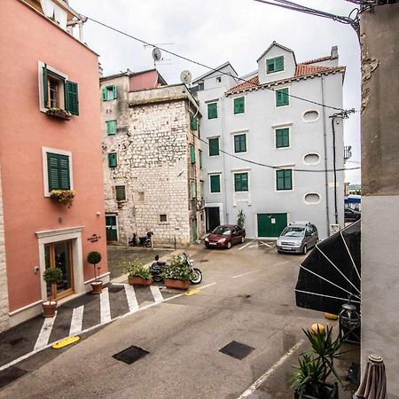 Tiramola Apartment Sibenik Bagian luar foto
